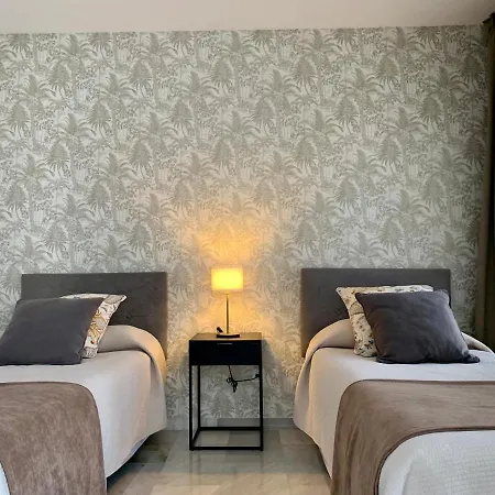 Apartahotel Benabola Hotel&suites Marbella