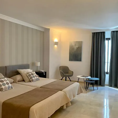 Benabola Hotel&suites Marbella