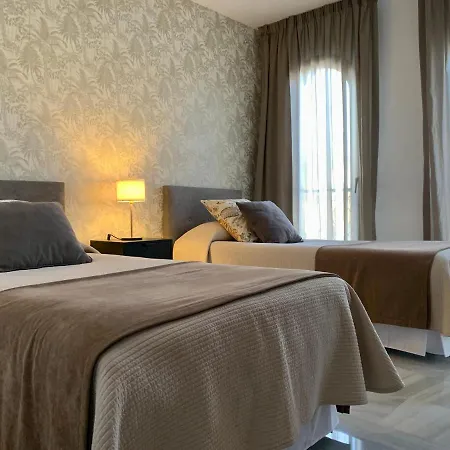 Apartahotel Benabola Hotel&suites
