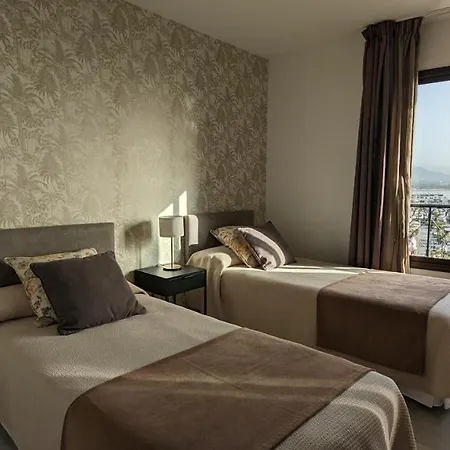 Apartahotel Benabola Hotel&suites