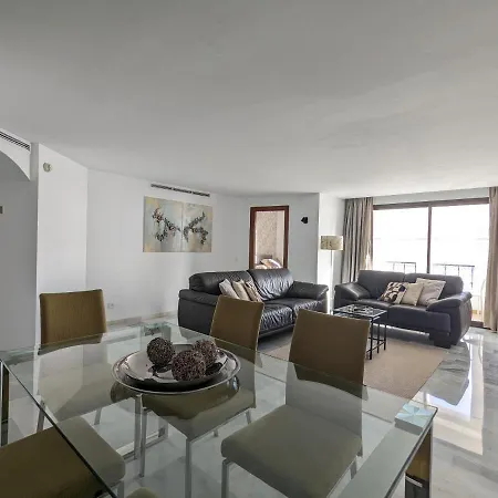 Benabola Hotel&suites 4* Marbella