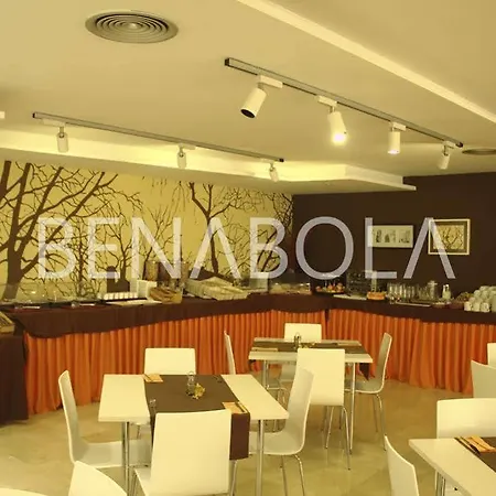 Benabola Hotel&suites Apartahotel Marbella