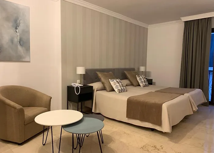 Lägenhetshotell Benabola & Marbella