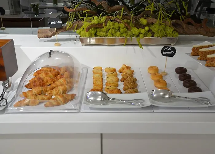 Lägenhetshotell Benabola & 4*